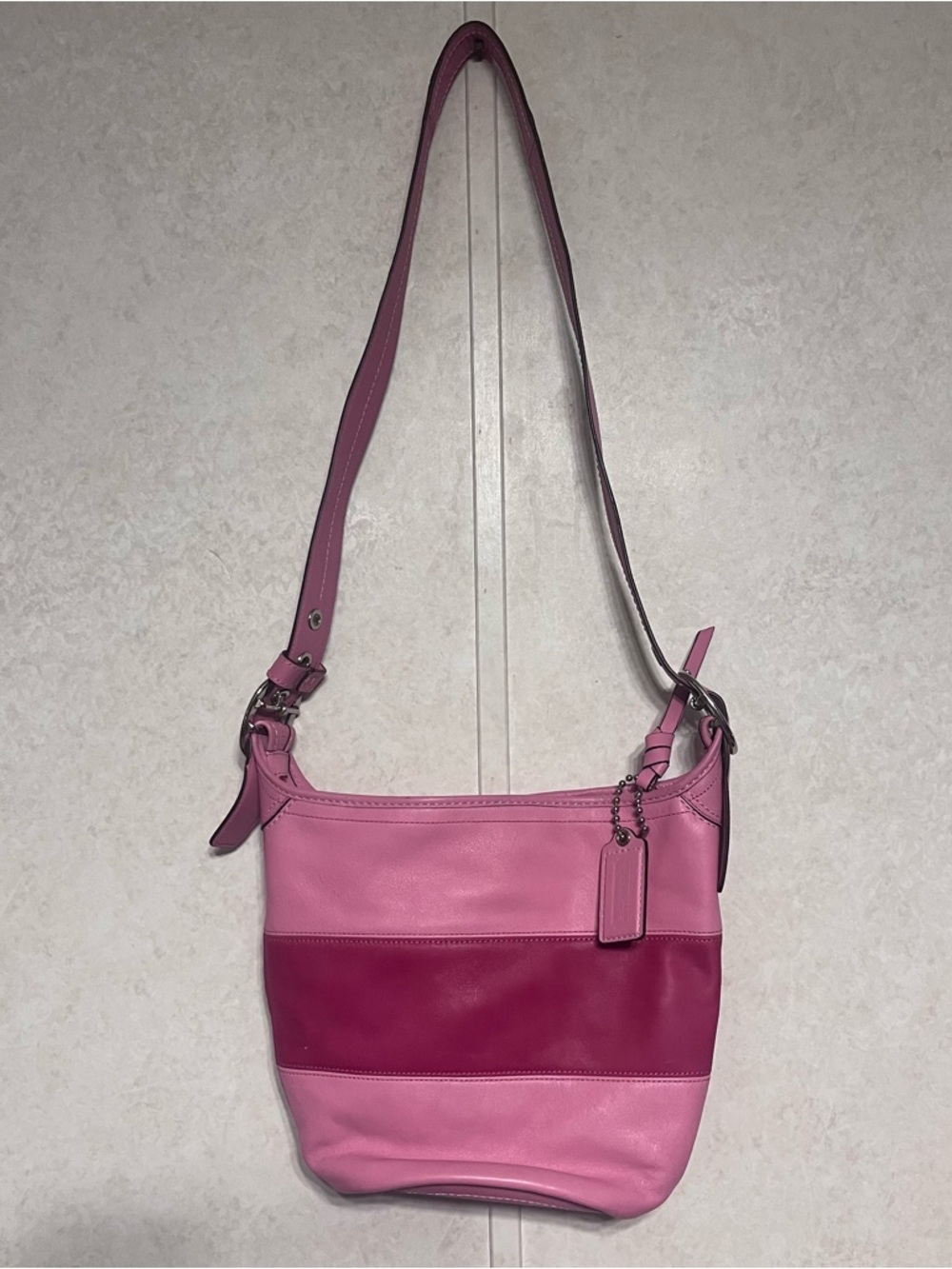 COACH Rugby Stripe Pink Leather Bleeker Duffle Crossbody Shoulder Bag F13357 EUC - Picture 2 of 7